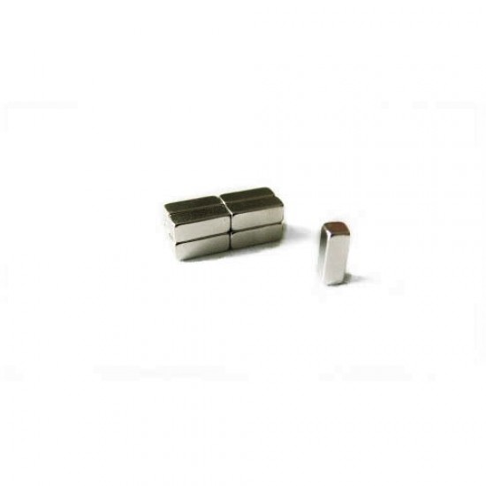 Neodímium hasáb mágnes,  3mm x 3mm x 8mm, N35
